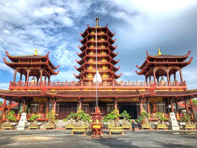 Top 5 ngôi chùa đẹp nhất Sài Gòn hiện nay!