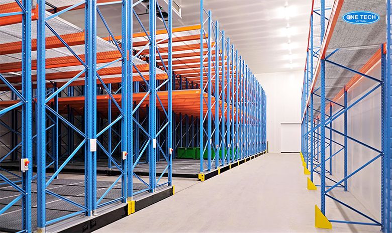 Onetech chia sẻ top 5 mẫu kệ kho hạng nặng công nghiệp chất lượng